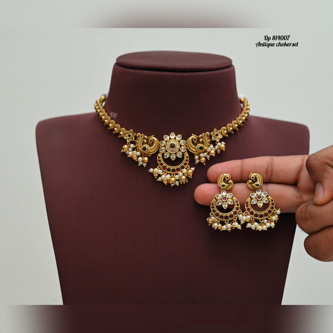 Choker For You Gold and Bling